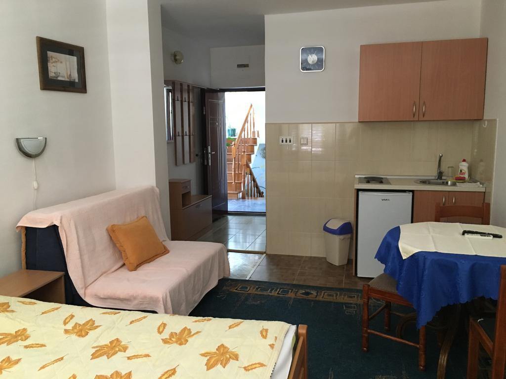 Apartments Upitnik Herceg Novi Exterior photo