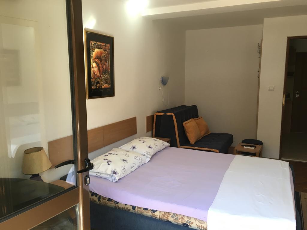 Apartments Upitnik Herceg Novi Exterior photo